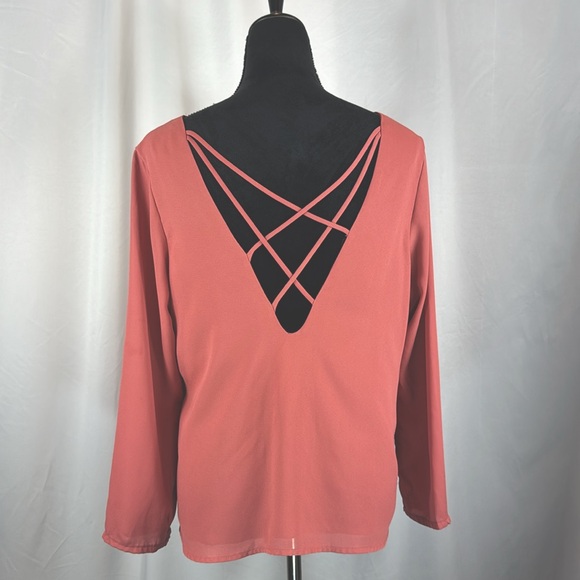 Lucca Deep V Coral Strappy Long Sleeve Blouse - Picture 3 of 6